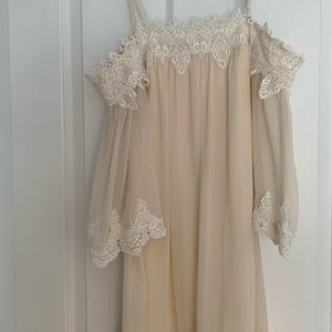 GORGEOUS TAN WHITE LACE DETAIL OFF SHOULDER SRESS